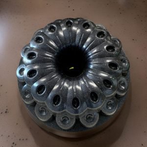 Taç 26 Cm Black Cast Cake Molds - Image 2