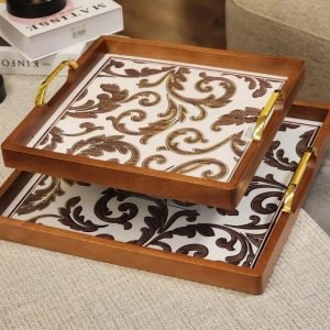 Square wooden tray - Image 1